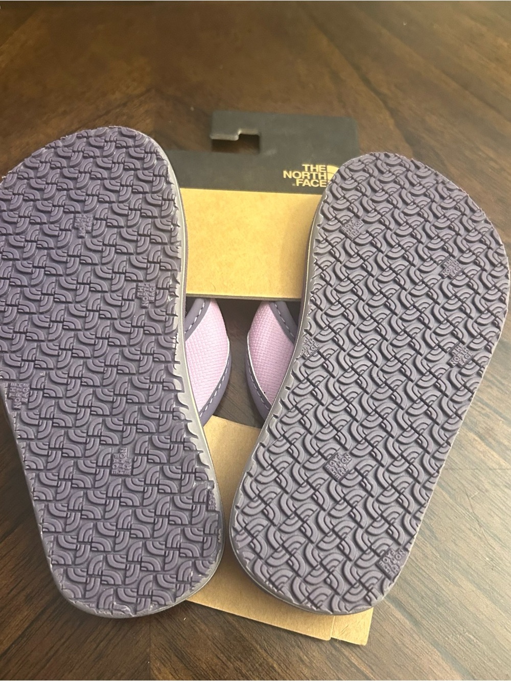 THE NORTH FACE kids Base Camp Flip Flops, Lunar Slate/Lupine, new size 11 - Picture 5 of 7
